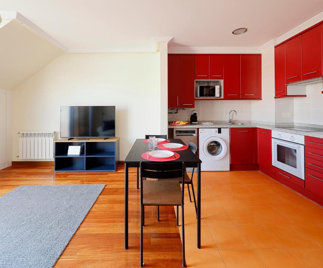 Atico Con Terraza, Vistas Al Mar Y Parking En Playa De S Lorenzo 기욘 외부 사진