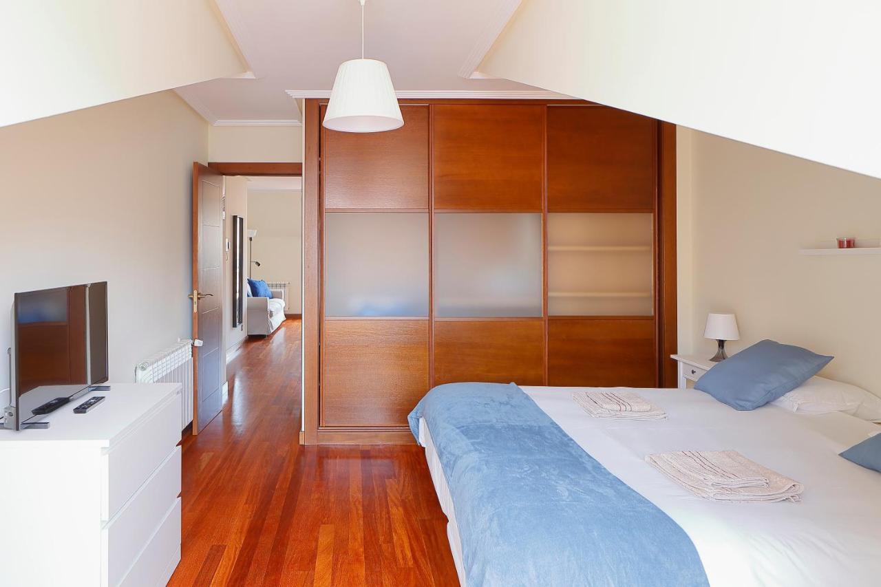 Atico Con Terraza, Vistas Al Mar Y Parking En Playa De S Lorenzo 기욘 외부 사진